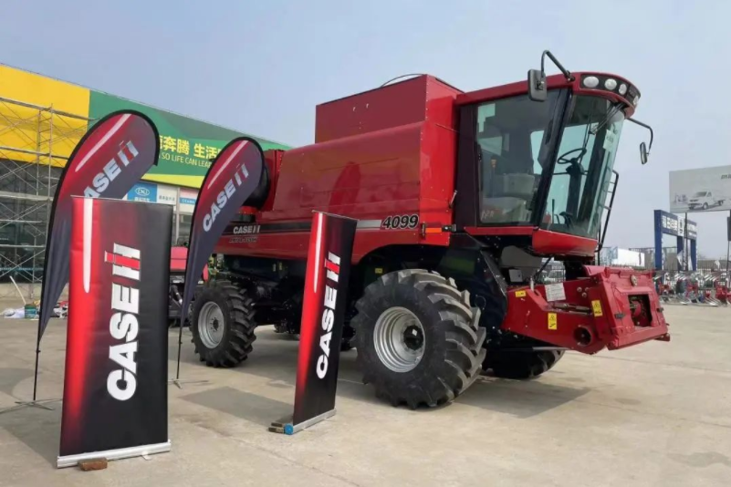 选利器备春耕 —凯斯纽荷兰产品推介会