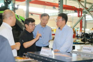 农业农村部领导调研柳工农机，点赞混合动力技术创新，见证智能化转型成果
