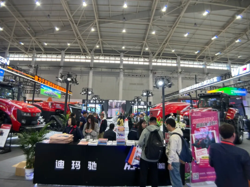 迪玛驰闪耀2025中国农业机械展览会，全矩阵产品引领“智能·高效·绿色”新未来
