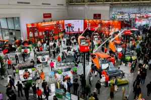 买好农机 选久保田｜久保田参加2025中国国际农机展 惠及更多用户