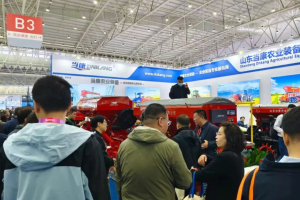 科技赋能未来，山东当康农业装备亮相2025国际农机展