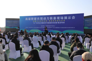 同台竞技展风采！东方红新能源农机解决方案亮相杨凌演示会