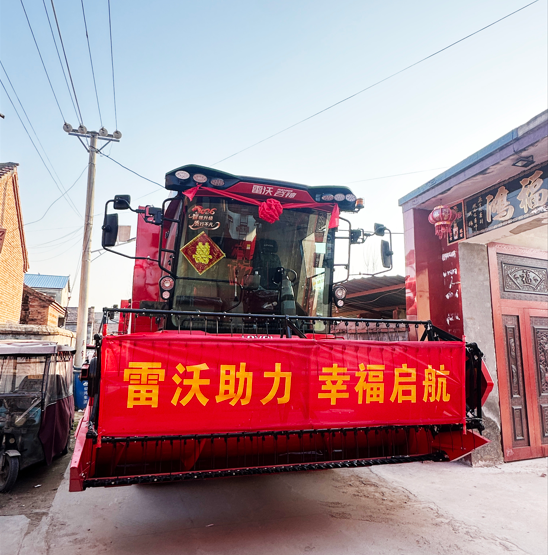 雷沃谷神当婚车！农机人的浪漫刷屏了