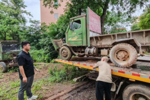 要安全也要发展：变型拖拉机清零的思考