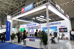 玉柴全球首创新能源动力亮相全国农业机械展览会