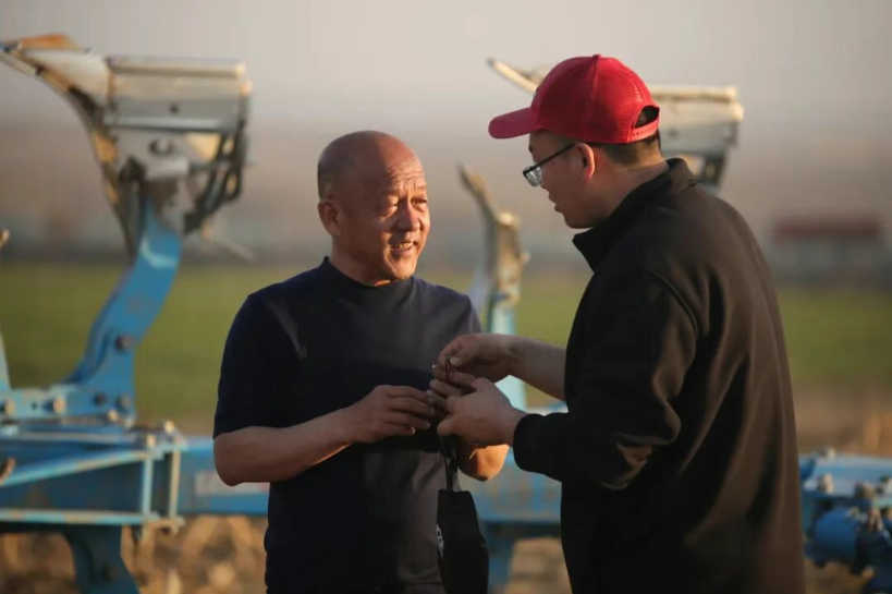 田间支持助春播，携手并进共成长——凯斯纽荷兰新疆团队与博乐众和共筑服务防线