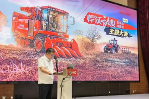 2026 款悍沃劲收玉米机上市  高端农机助力粮食丰产增收