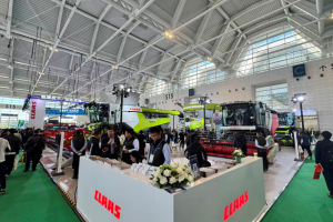 科乐收（CLAAS）携多款产品亮相2026中国国际农机展，春雨 MCH 180全新发布