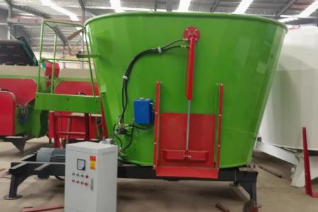 立式饲料搅拌机 tmr全日粮混料机