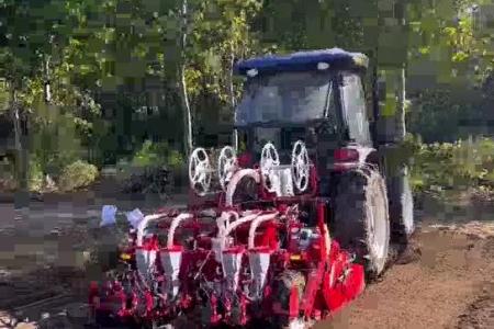 大顺两垄四行气吸白萝卜播种机