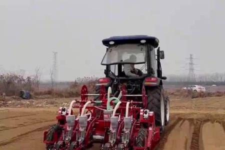 大顺气吸两垄四行胡萝卜播种机