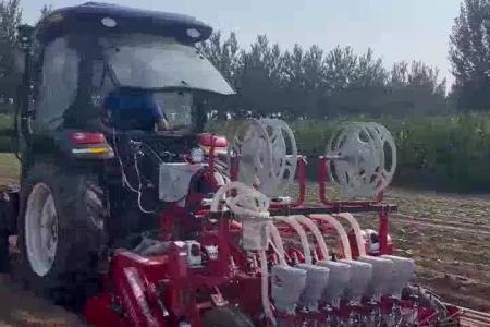 大顺一垄多行气吸芹菜播种机